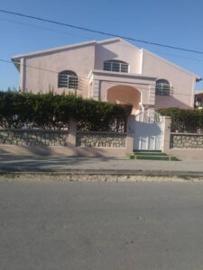 Église Baptiste Beré – Delmas 43, Port-au-Prince