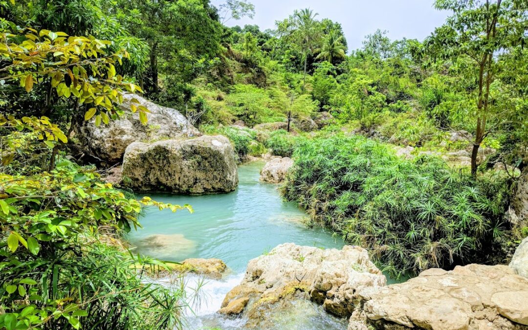 Bassin-Bleu Waterfall – Cascade Naturelle à Jacmel