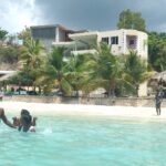Amaniy Beach & Hotel – Plage et Détente à Saint-Marc