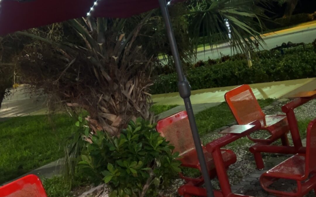 Tru Island Grill