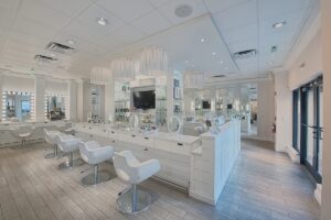 Cloud 10 Blow Dry Bar & Beauty Salon